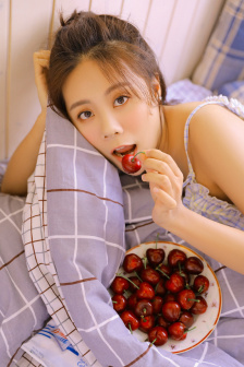 门卫老头吮她的花蒂在线观看